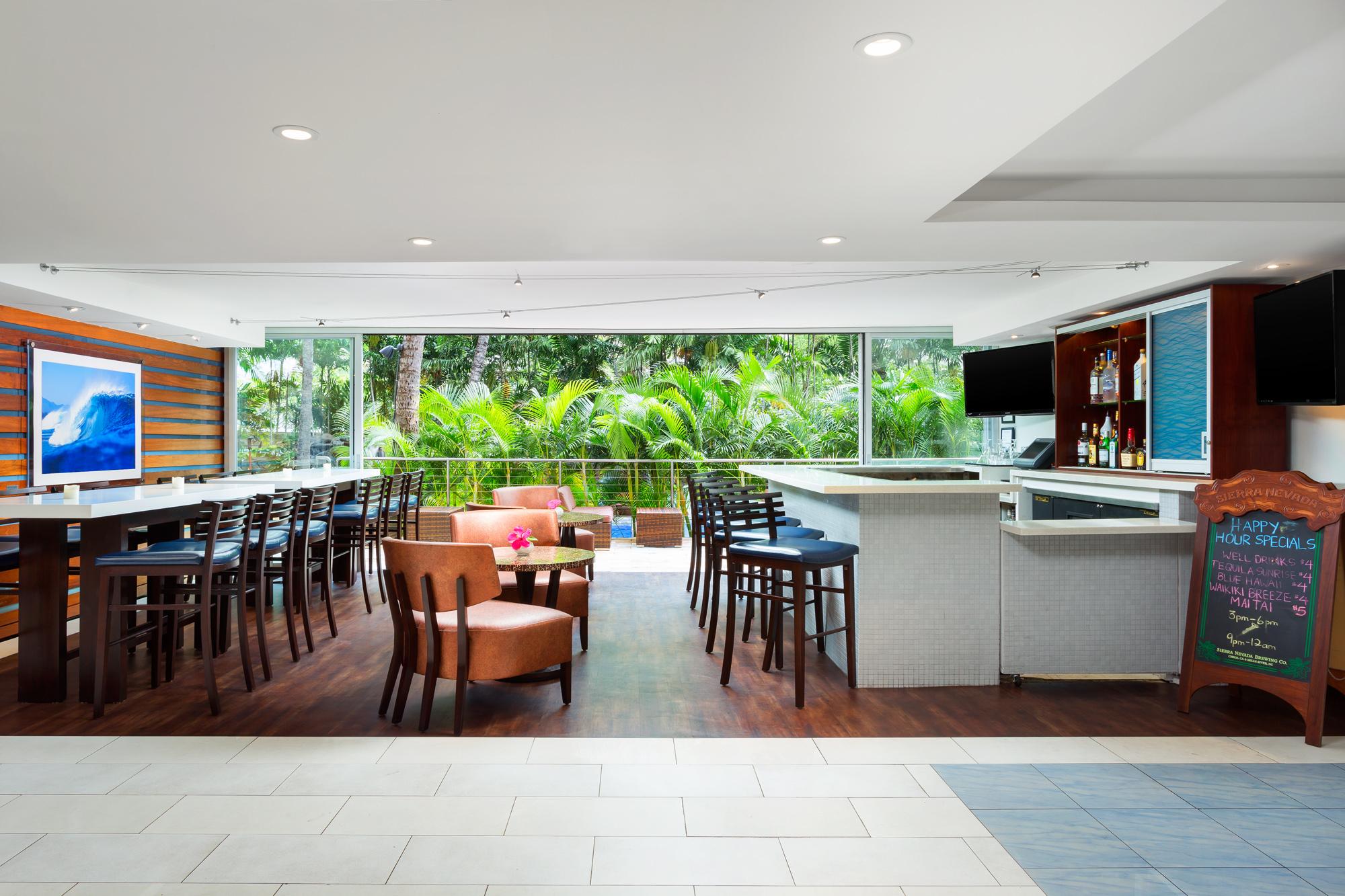 Courtyard By Marriott Waikiki Beach Гонолулу Экстерьер фото