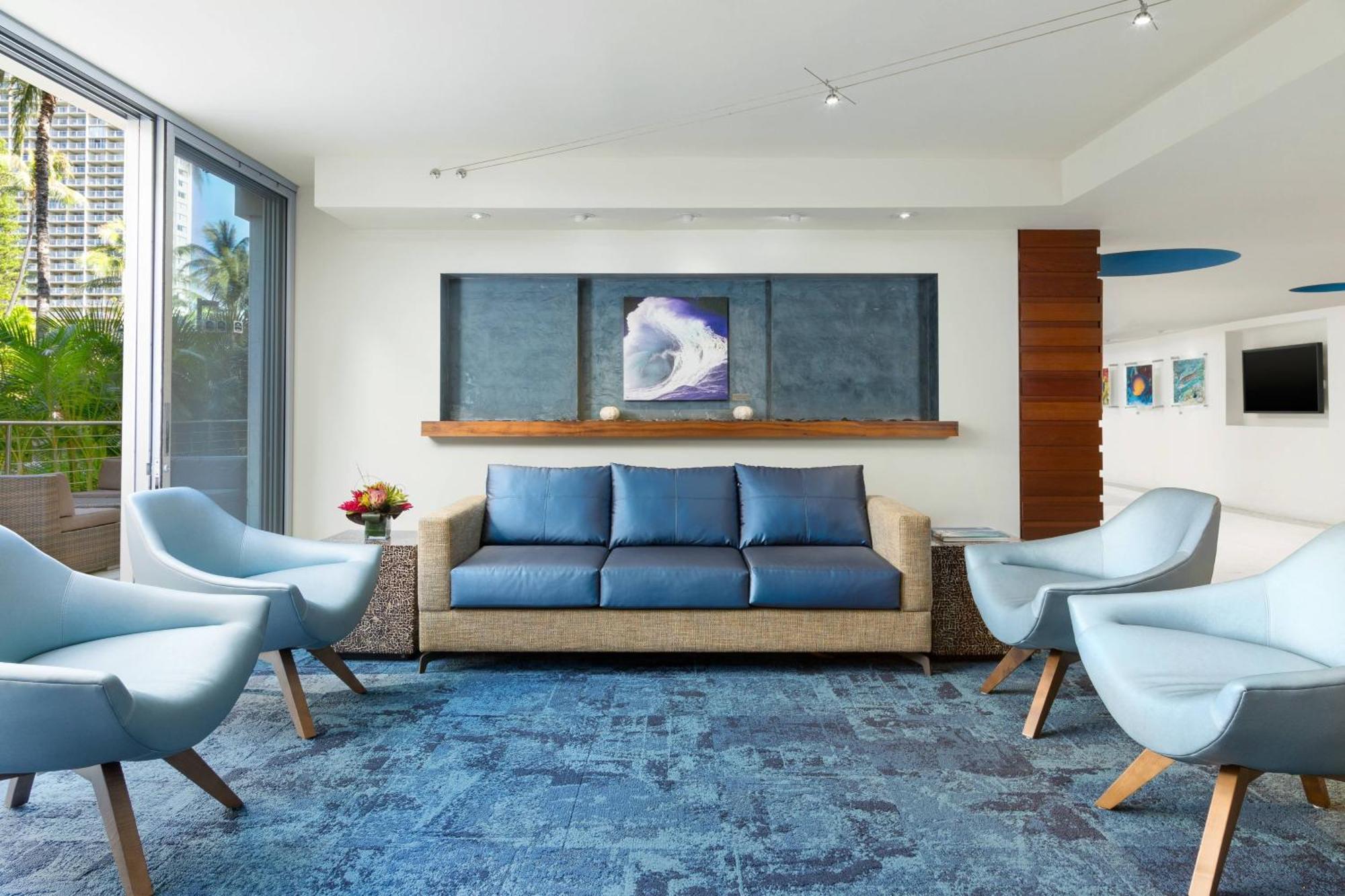 Courtyard By Marriott Waikiki Beach Гонолулу Экстерьер фото