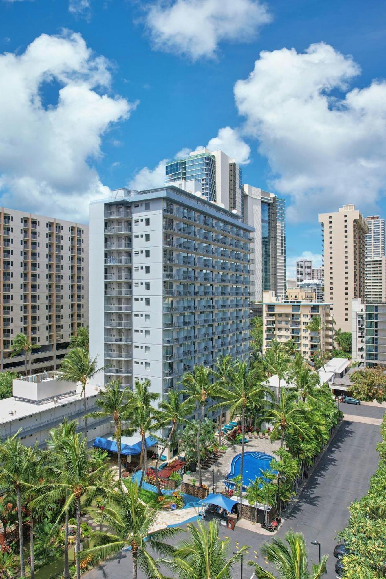 Courtyard By Marriott Waikiki Beach Гонолулу Экстерьер фото